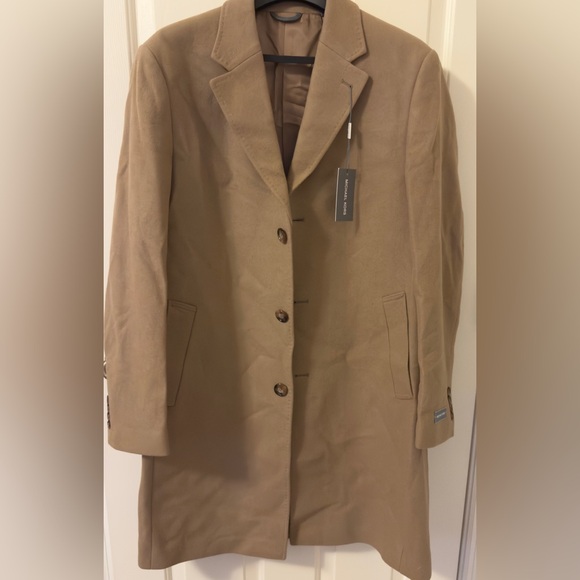 Michael Kors men’s topcoat Camel Men’s. 40R
